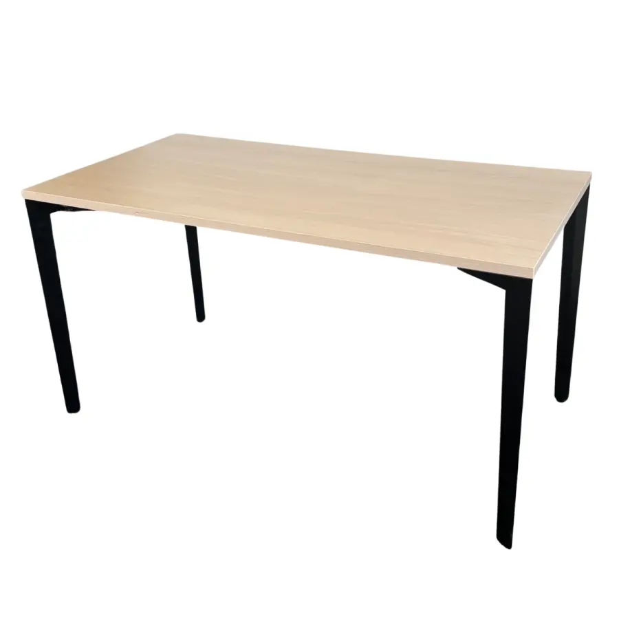 Table de réunion - SCOP3 - 140x70cm - Bois clair - Eiffage NGE _ Doumerc